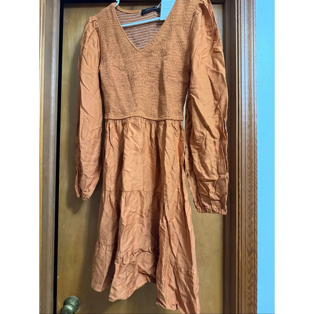 Women’s dreas